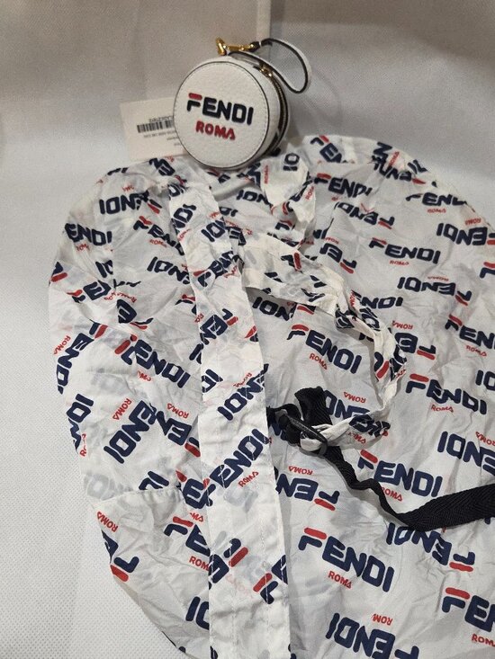 Authentic Fendi Mania Round AirPods Case / Bag Charm – White Leather – Made in I main image 5